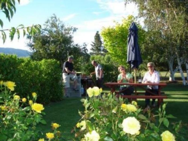 Lake Dunstan Motel Кромвель Экстерьер фото